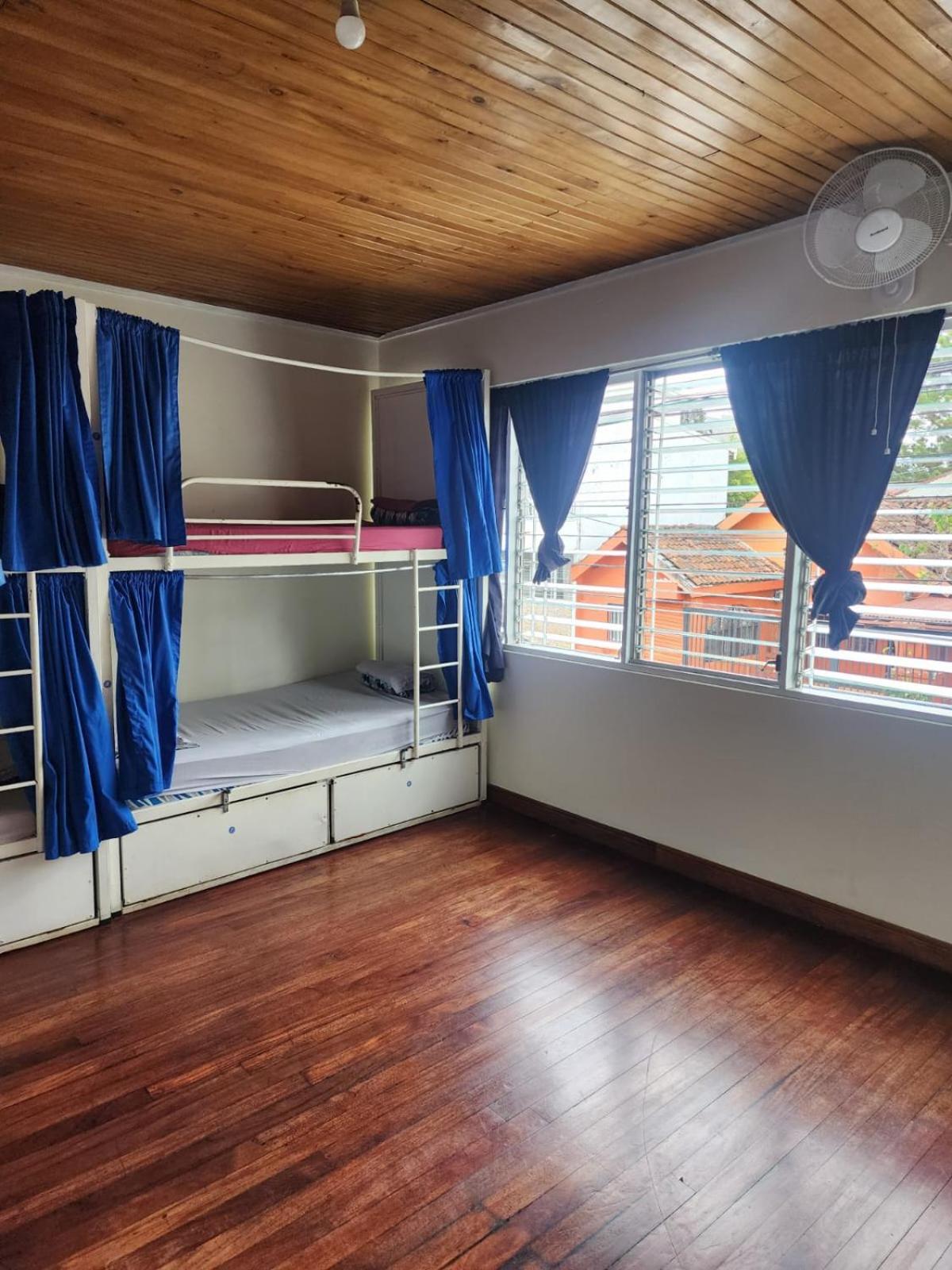 Hostel Costa Rica Backpackers San José Zimmer foto